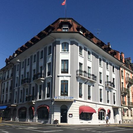 Hotel Des Alpes Ньйон Екстер'єр фото
